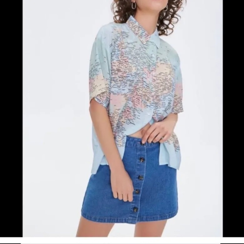 Forever 21 World Map / Atlas Button Down Shirt